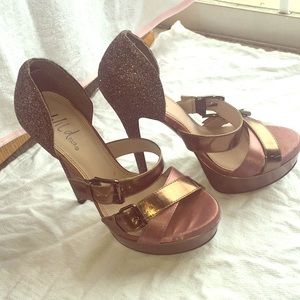 Heels with pump. Used once.